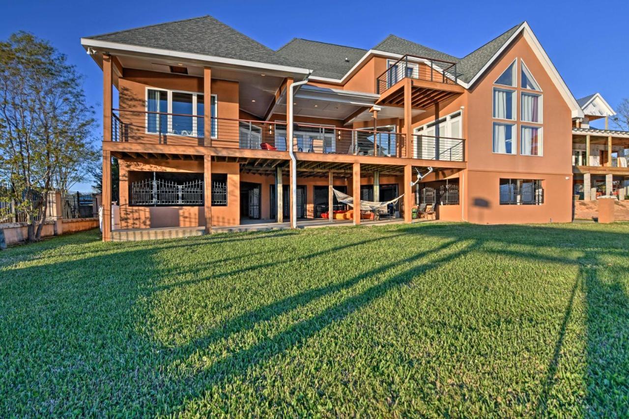 Gorgeous Ocean Springs Waterfront Home With Dock! Екстер'єр фото