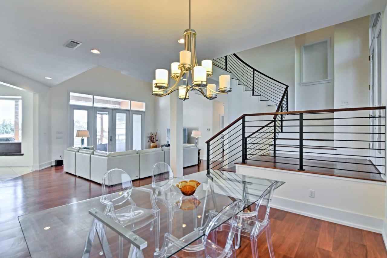 Gorgeous Ocean Springs Waterfront Home With Dock! Екстер'єр фото